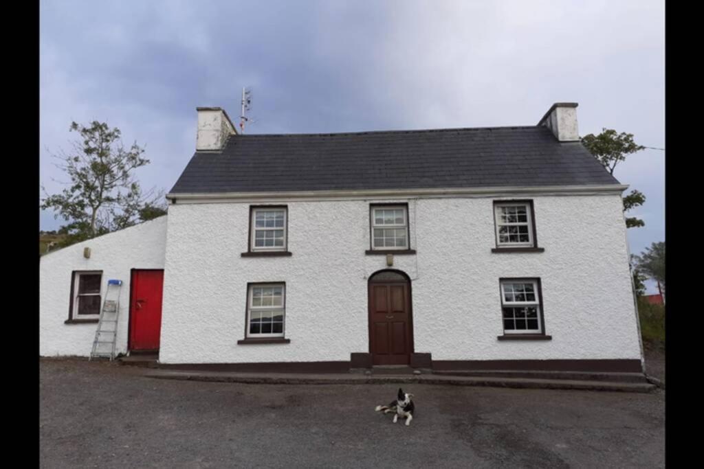 Meenadreen Cottage Donegal Town Eksteriør billede