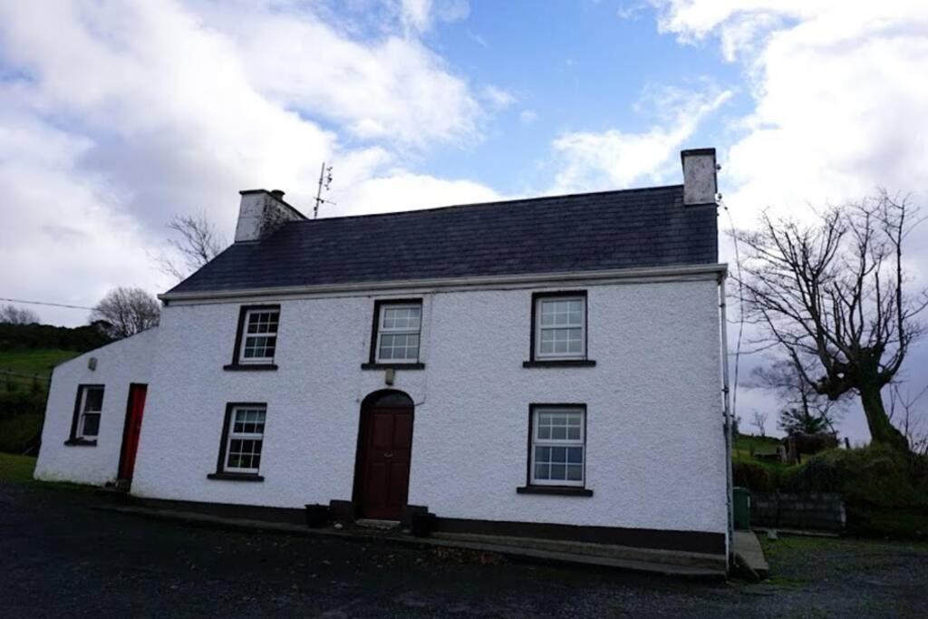 Meenadreen Cottage Donegal Town Eksteriør billede